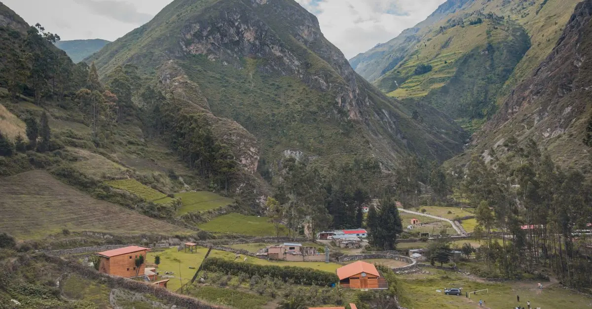 Pourquoi Choisir l'Écotourisme pour vos Prochains Voyages